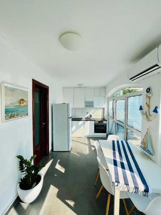Villa Nemanja สเวติ สเตฟาน ภายนอก รูปภาพ